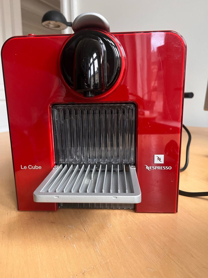 Le Cube  Nespresso