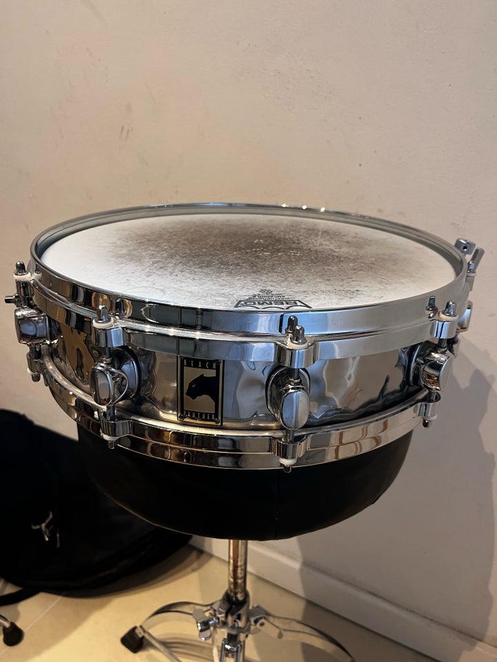 Lilletromme, Mapex Black Panther