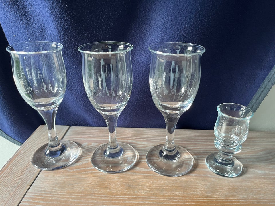 Glas Vinglas Holmegård