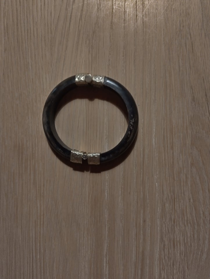 Armring, andet materiale