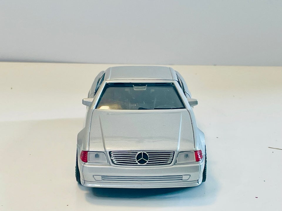 Modelbil Mira Mercedes 500 SL