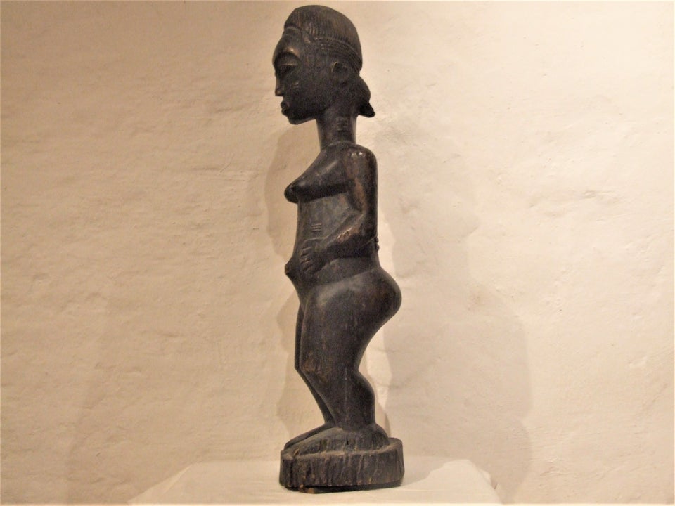 ETNOGRAFISK AFRIKANSK FIGUR, TRÆ