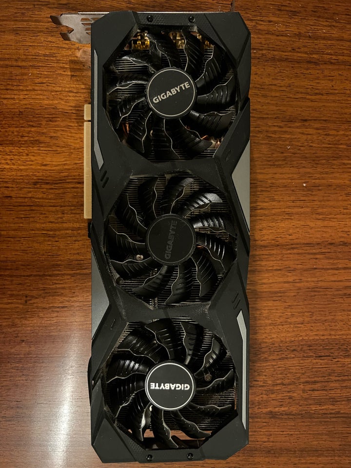 RTX 2070 Super Gigabyte , 8 GB RAM,