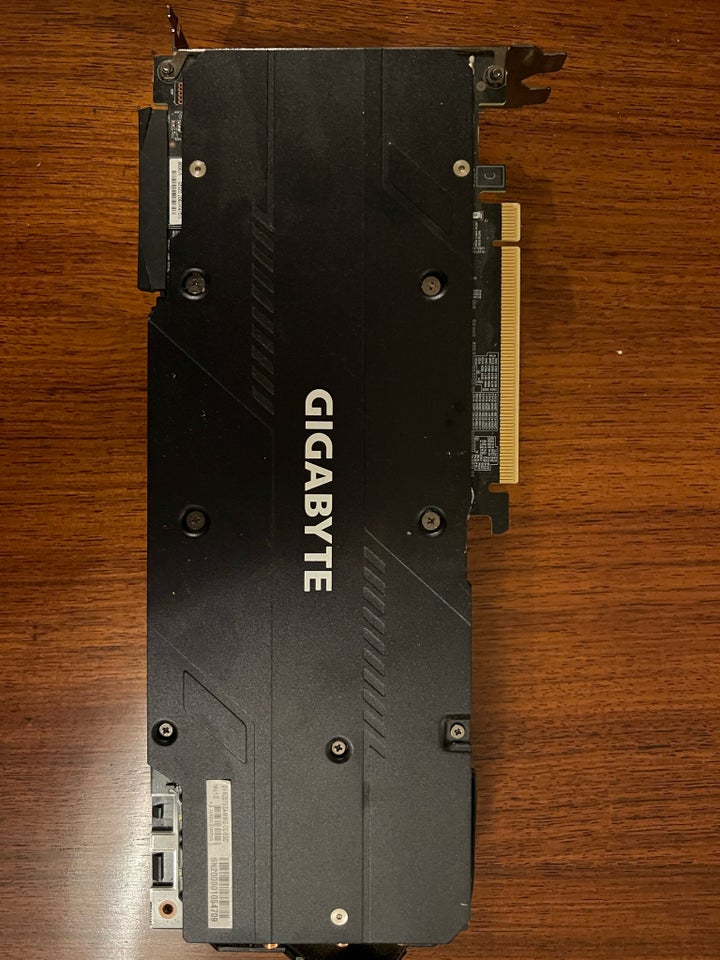 RTX 2070 Super Gigabyte , 8 GB RAM,