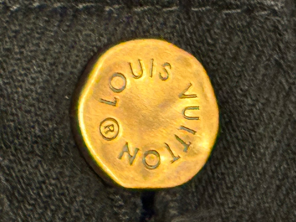 Jeans, Louis Vuitton str. 30 - som