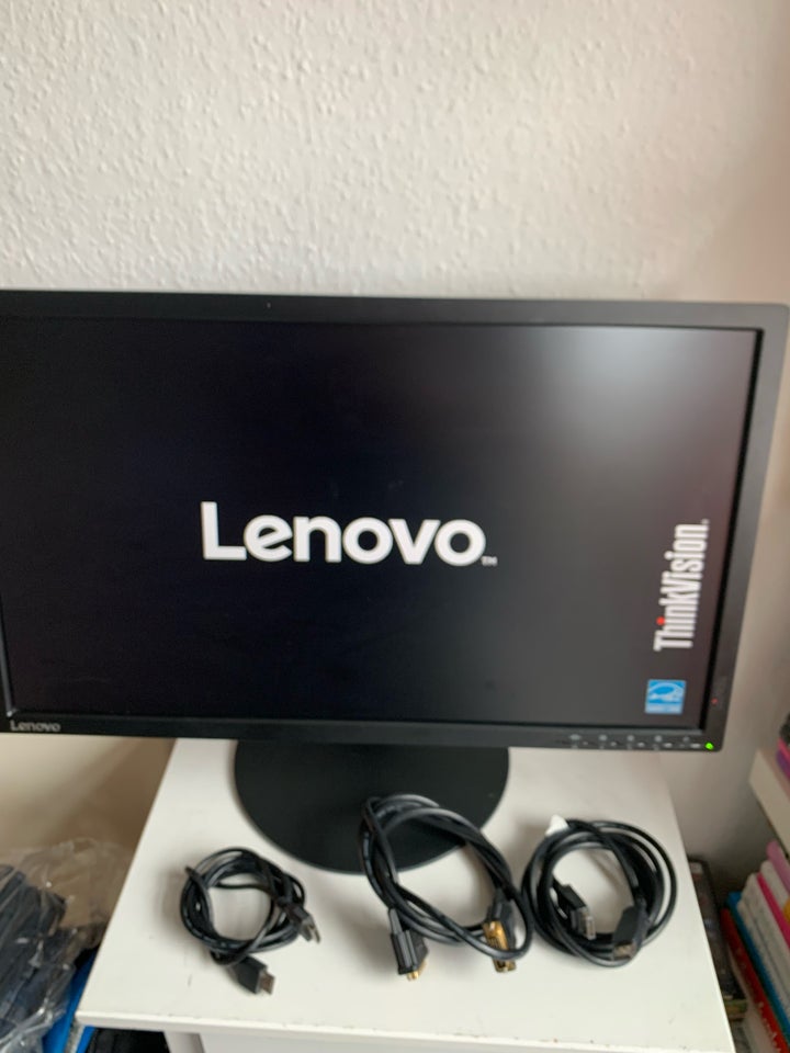 Lenovo ThinkVision T2324p, 1920 x