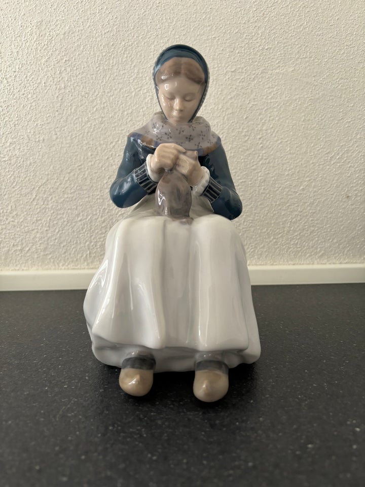 Porcelæn, Figurer fra Royal