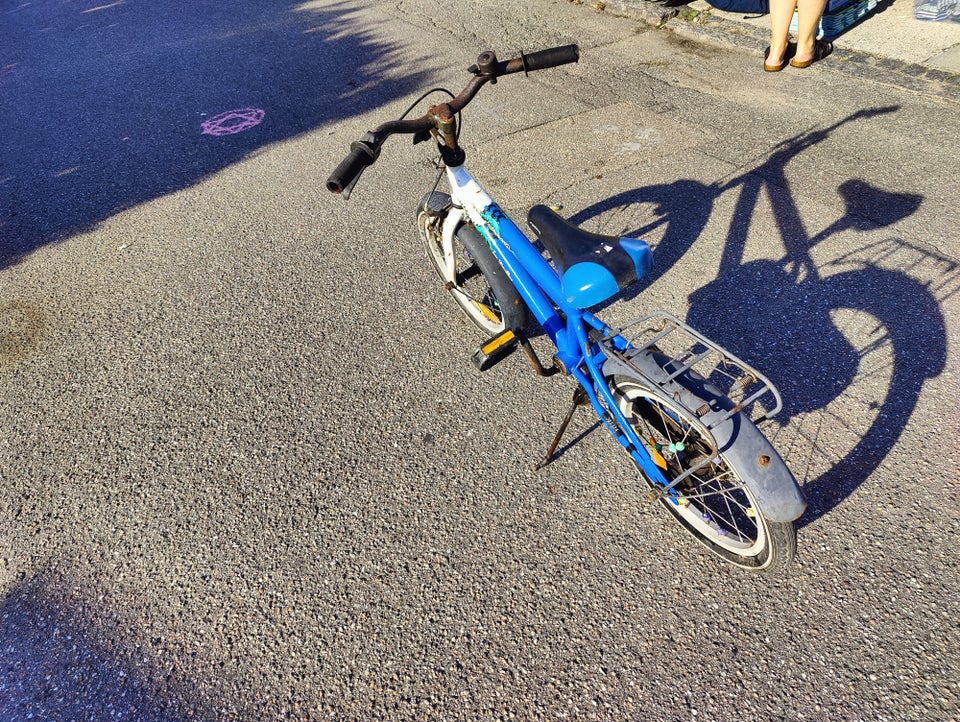 Drengecykel anden type Rocky