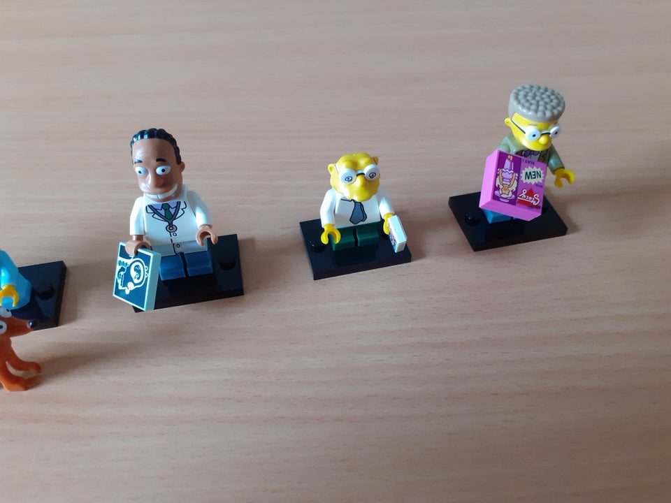 Lego Minifigures The Simpsons -