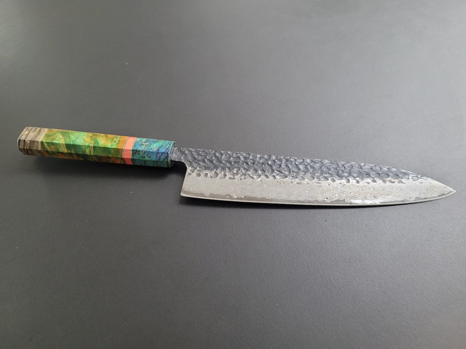 Damaskus Gyuto på 21 cm. med