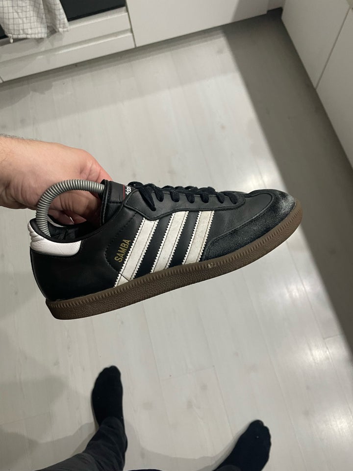 Sneakers, str. 39,5, Adidas