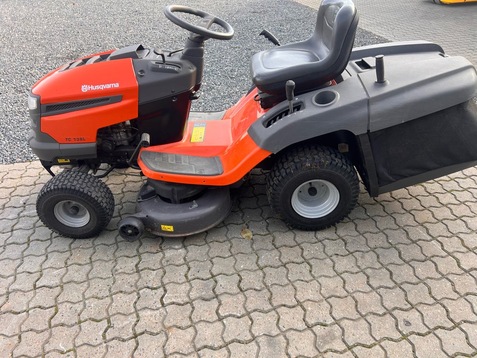 Havetraktor, Husqvarna TC 138 L,