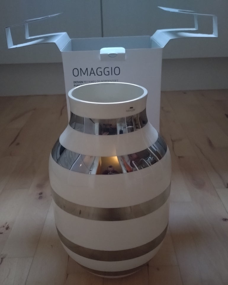 Vase Kahler OMAGGIO