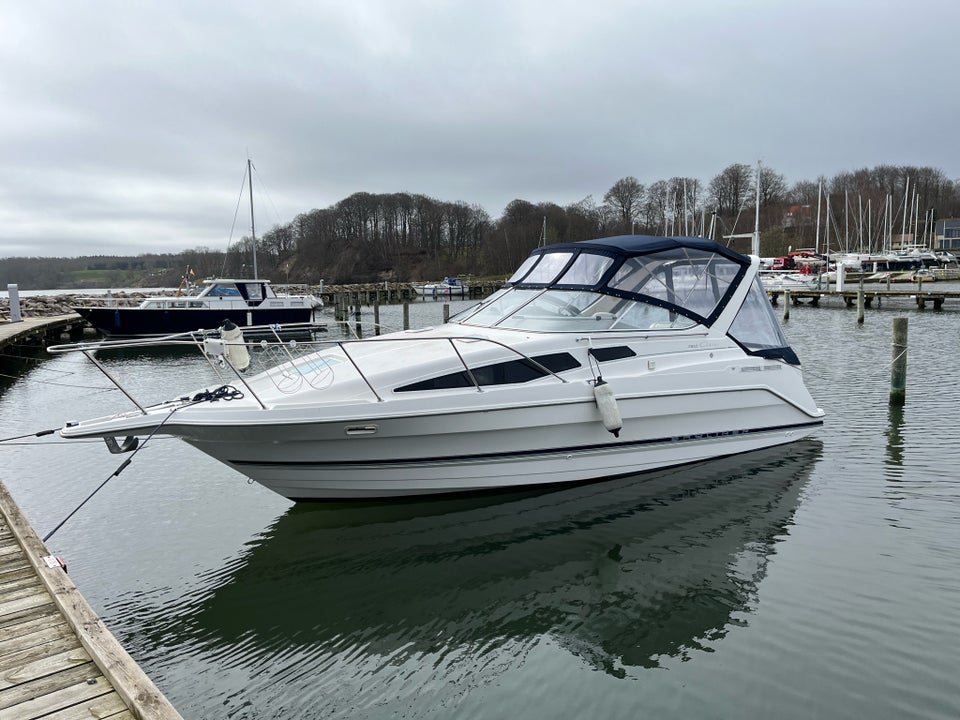 Bayliner 2855 Daycruiser årg