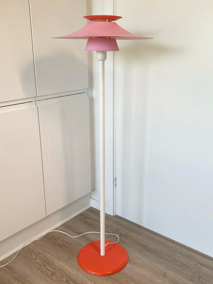 Standerlampe Design Light