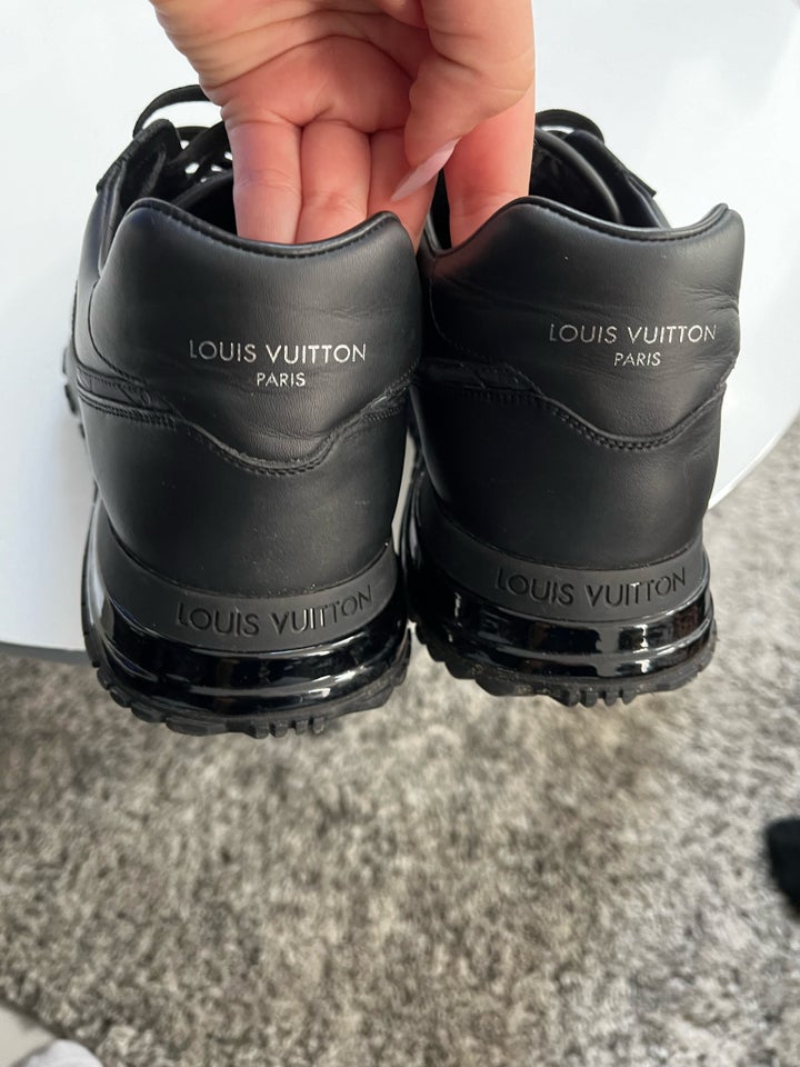 Sneakers, str. 45,5, Louis Vuitton