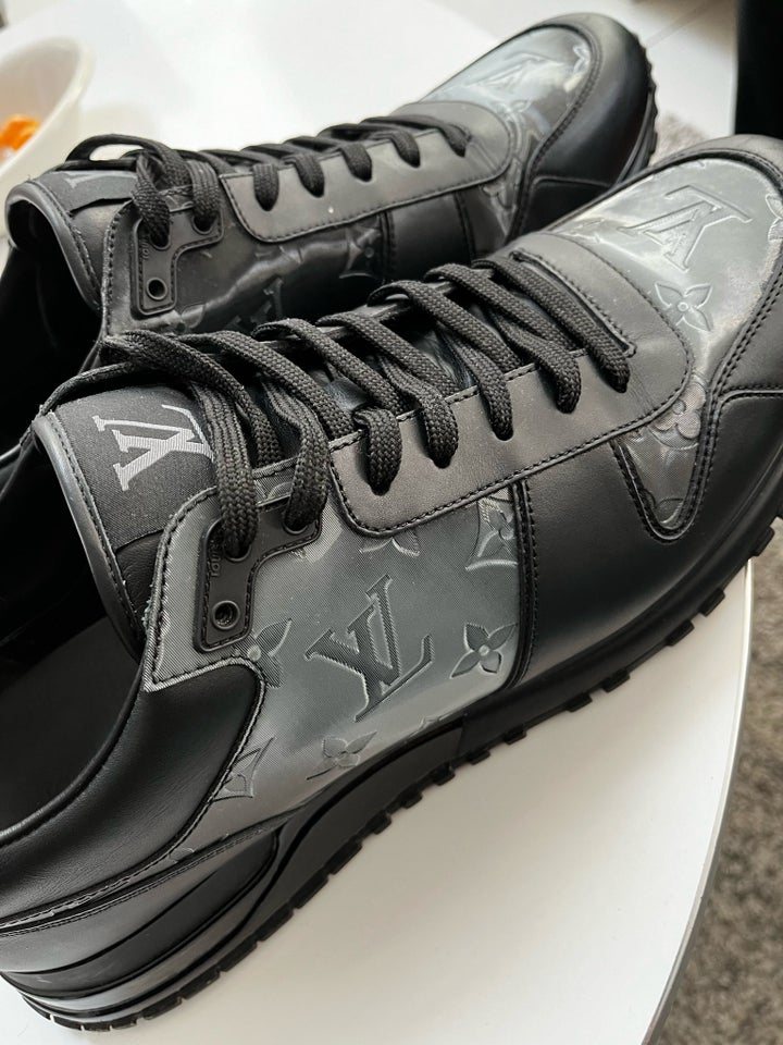 Sneakers, str. 45,5, Louis Vuitton