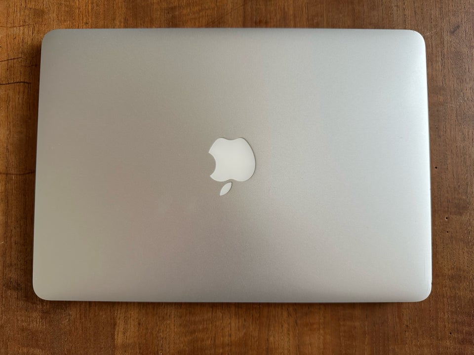 MacBook Pro MacBook Pro 13”  256 GB