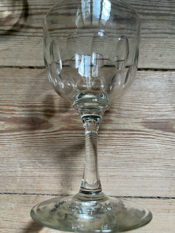 Glas, Rødvinsglas og 1