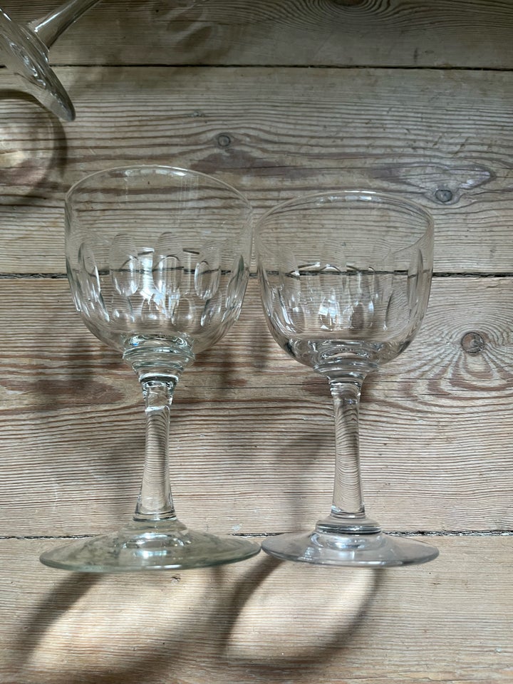 Glas, Rødvinsglas og 1