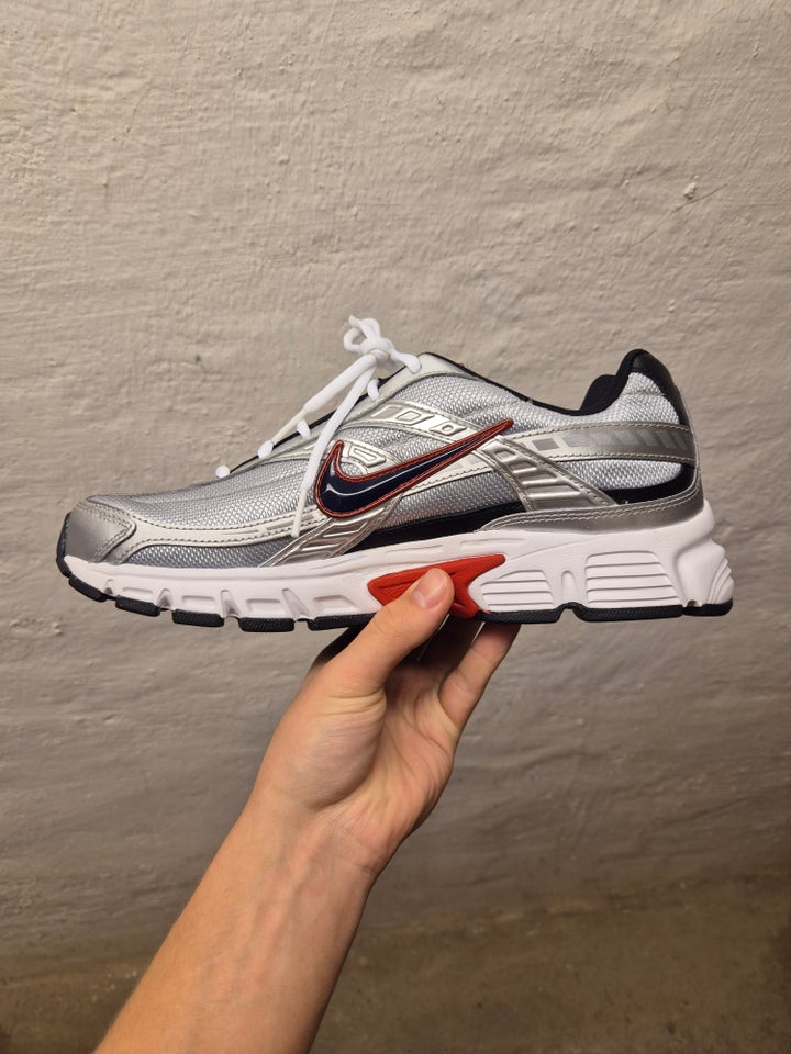 Sneakers, Nike Initiator Silver,