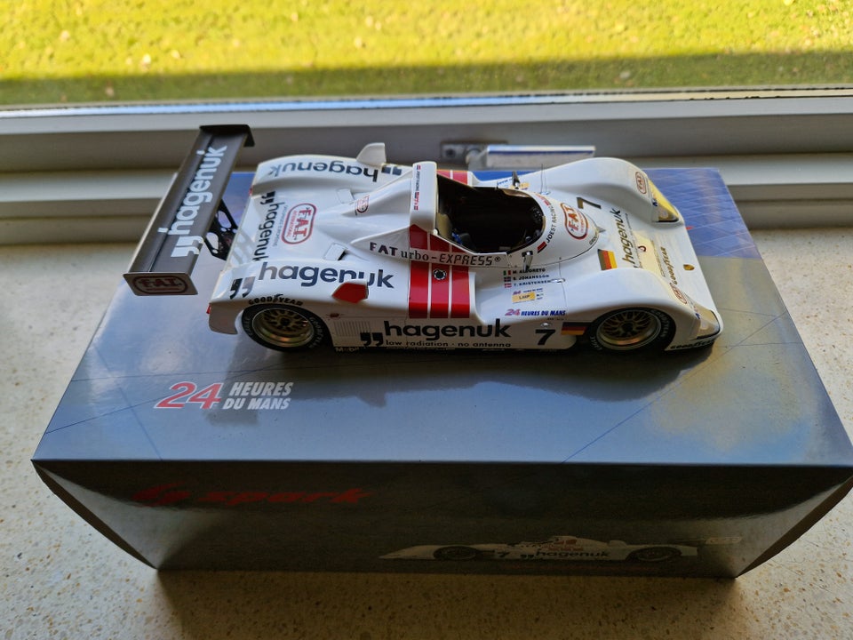 Modelbil, PORSCHE LEMANS 1997