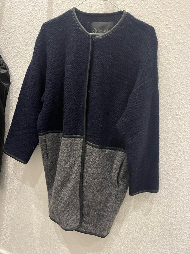 Cardigan, Stella Nova, str. 38