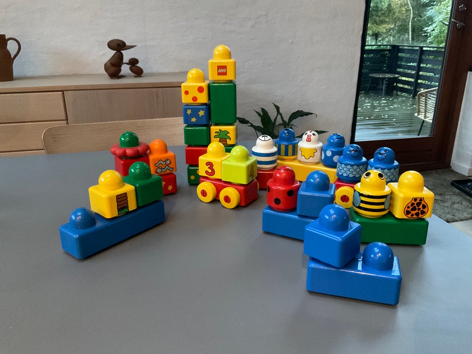 Lego Duplo, Primo