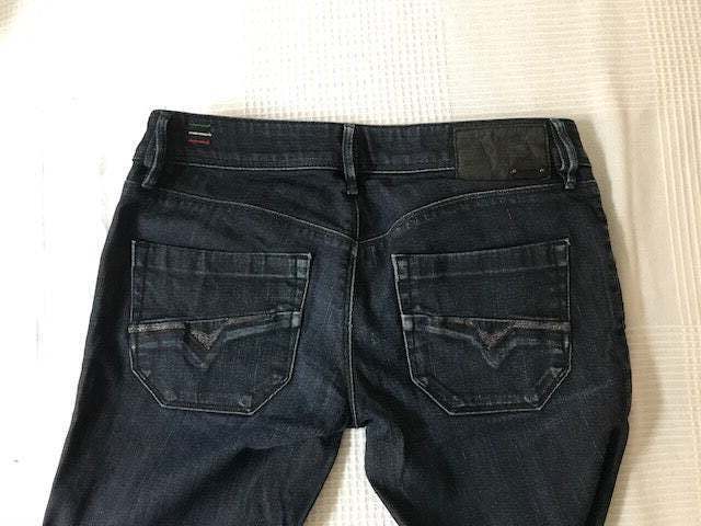 Jeans, Diesel, str. 28