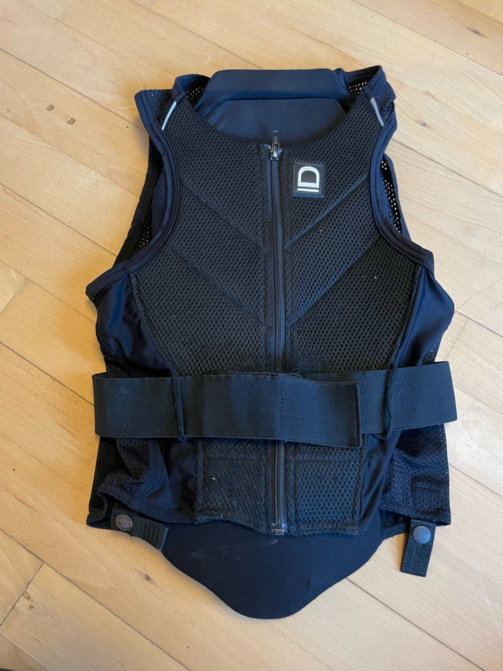 Ridevest, str. Xs