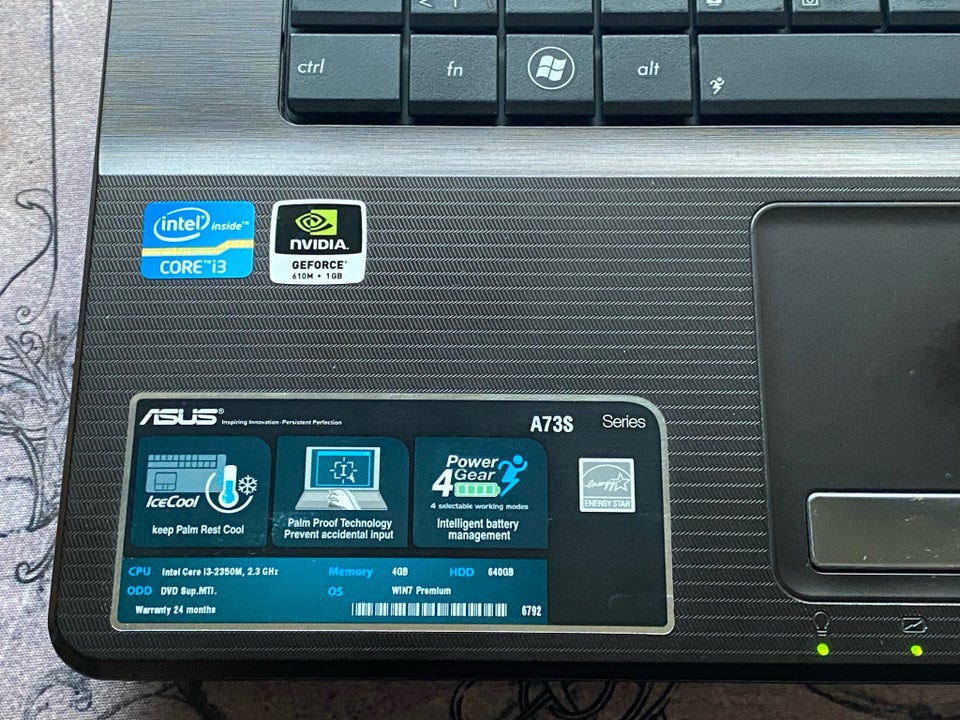 Asus A73S, 2,3 GHz, 8 GB ram