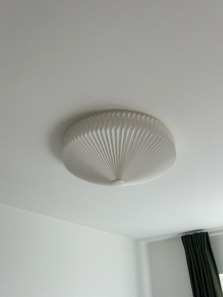 Le Klint Model 30 plafond