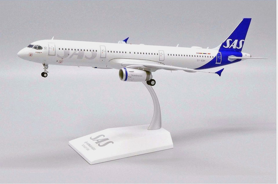 Modelfly, SAS Airbus 321, skala