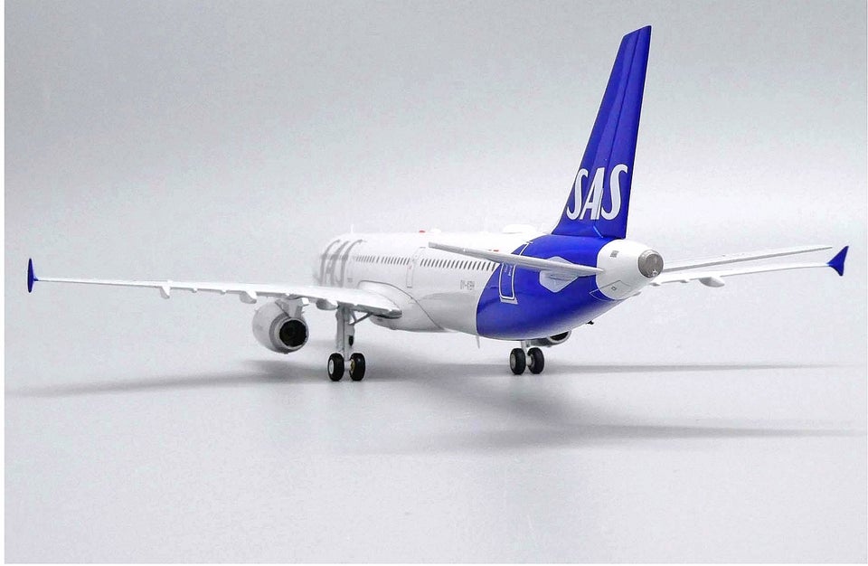 Modelfly, SAS Airbus 321, skala