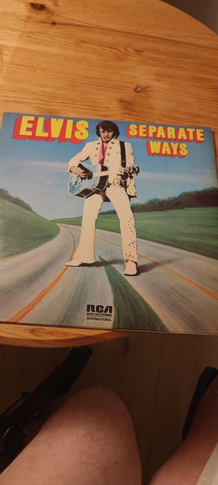 LP, Elvis , Separate ways