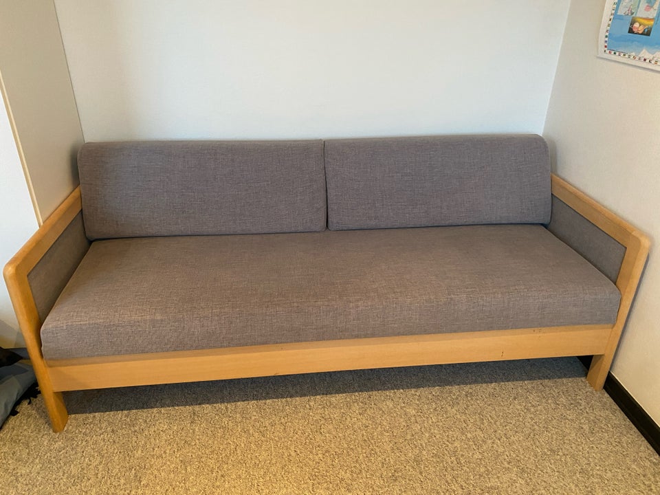 Sovesofa, Hestbæk sovesofa 145, b: