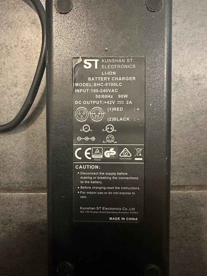 Andet, E-bike charger