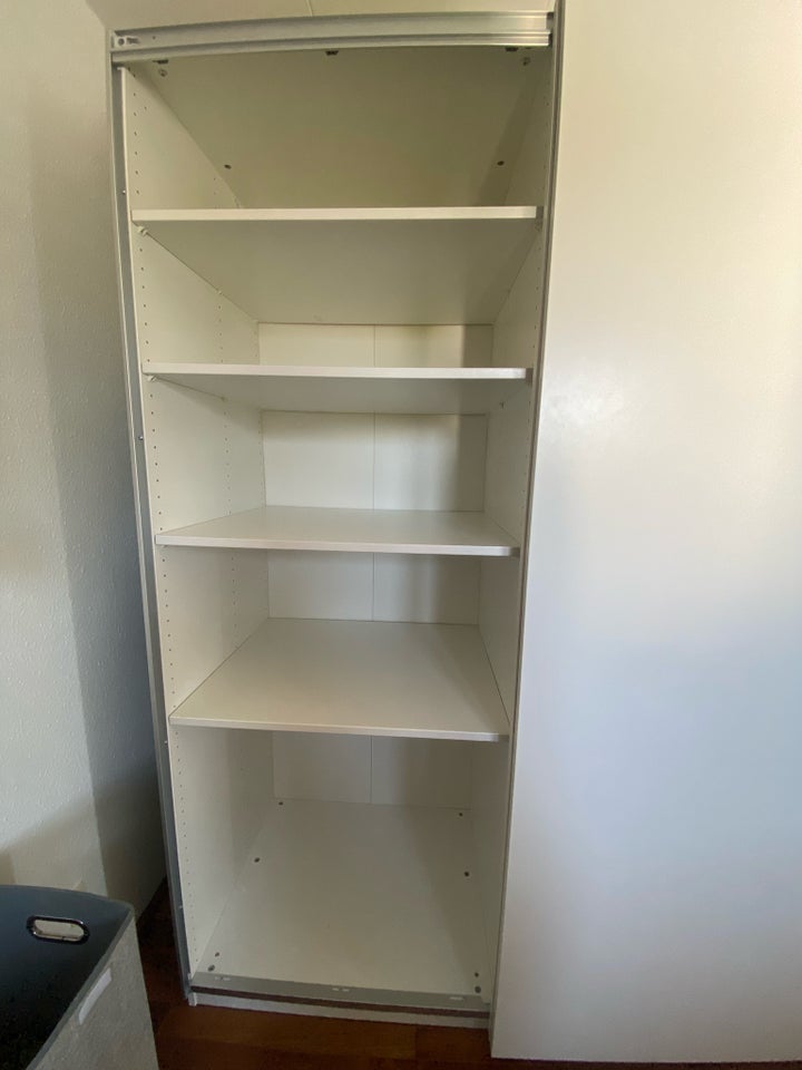 Garderobeskab Ikea b: 150 d: 65 h: