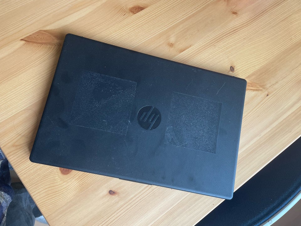 HP HP Laptop 15-fc0809no AMD