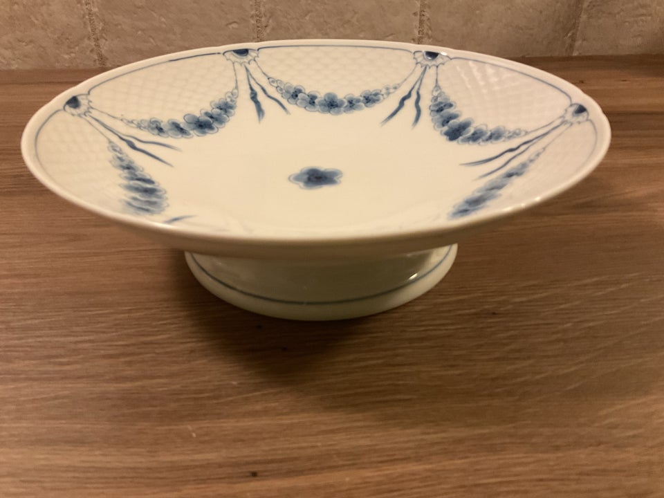 Porcelæn, Empire fad på fod 24 cm,