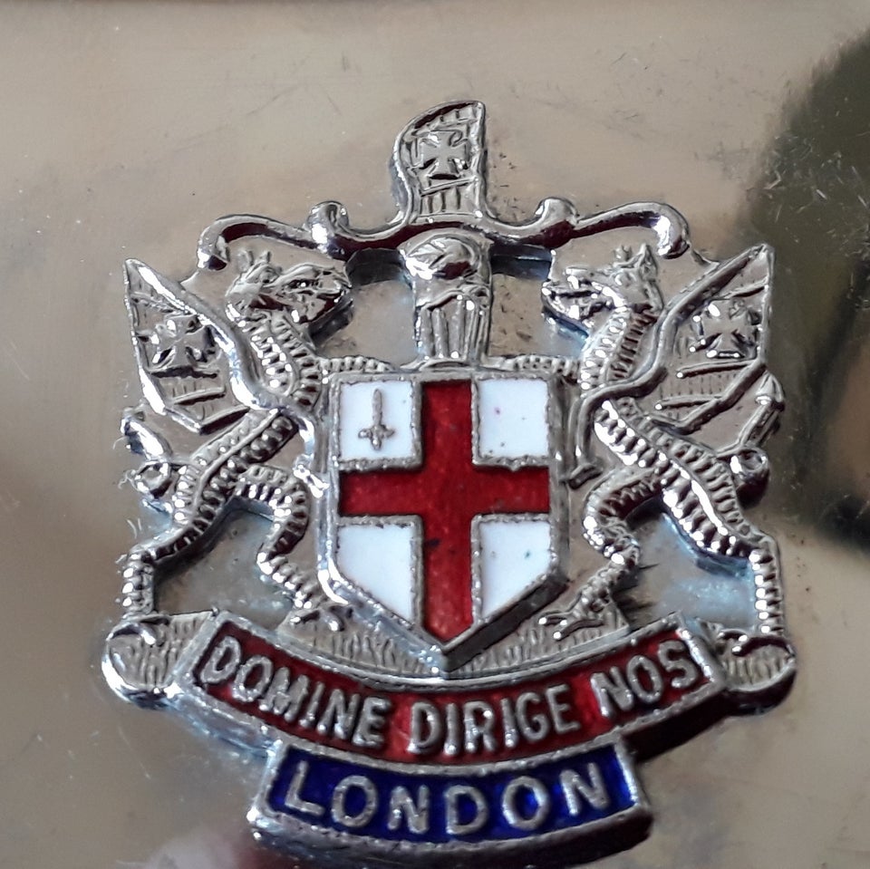 Emblemer, Domine Dirige Nos London