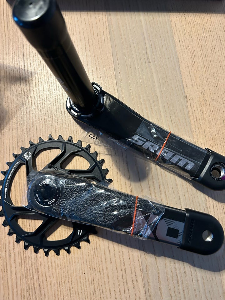 Kranksæt Sram X01 DH carbon