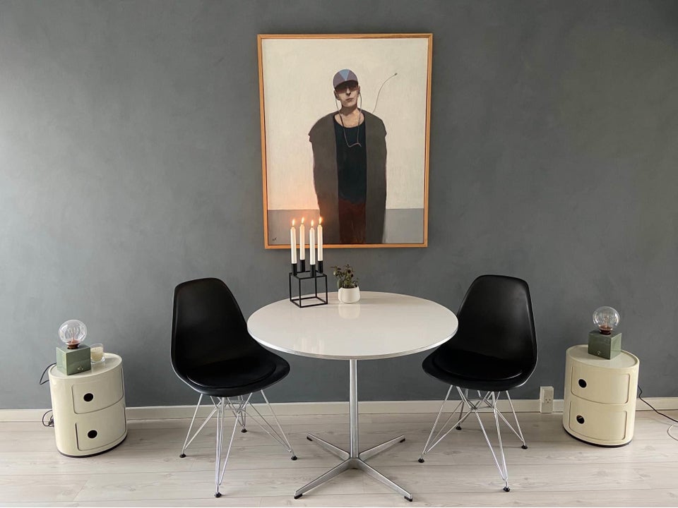 Arne Jacobsen A602 Spisebord Its koral