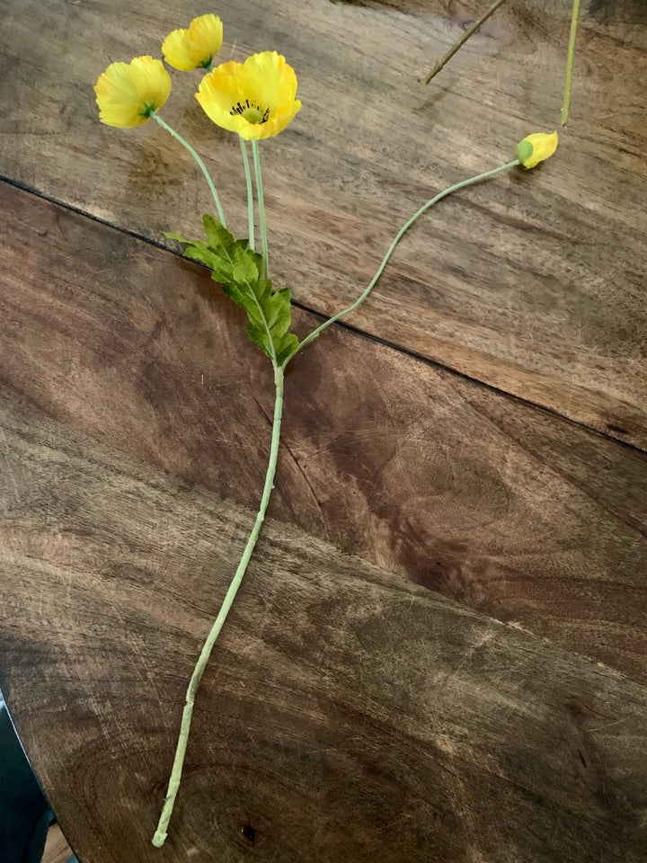 Kunstige blomster i, Interiør