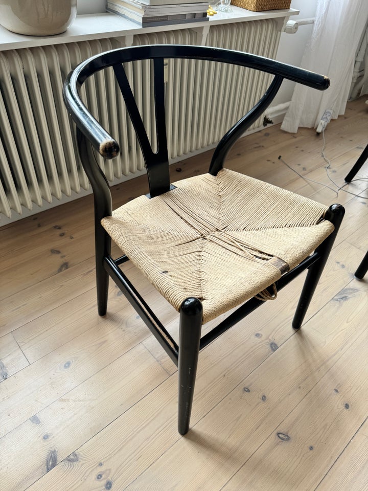 Hans J. Wegner, Y stol, Spisestol