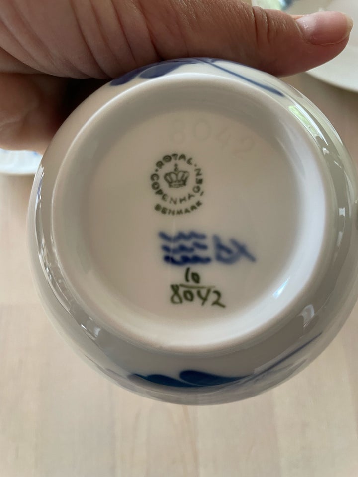 Porcelæn 2 store tekopper Royal