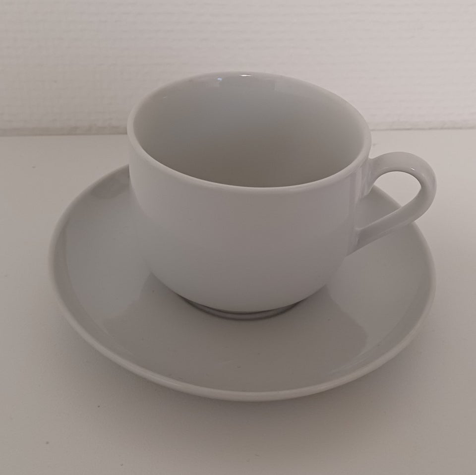 Porcelæn, 11 kaffekopper med