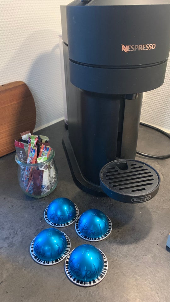 Nespresso DeLonghi Vertuo,