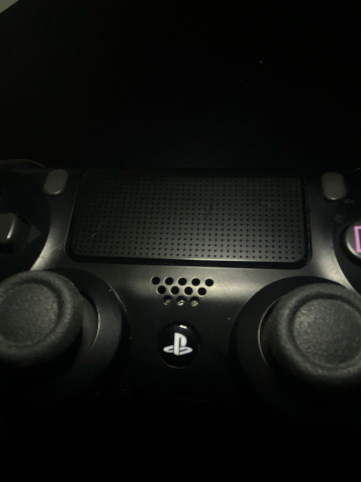 Playstation 4, Playstation, God