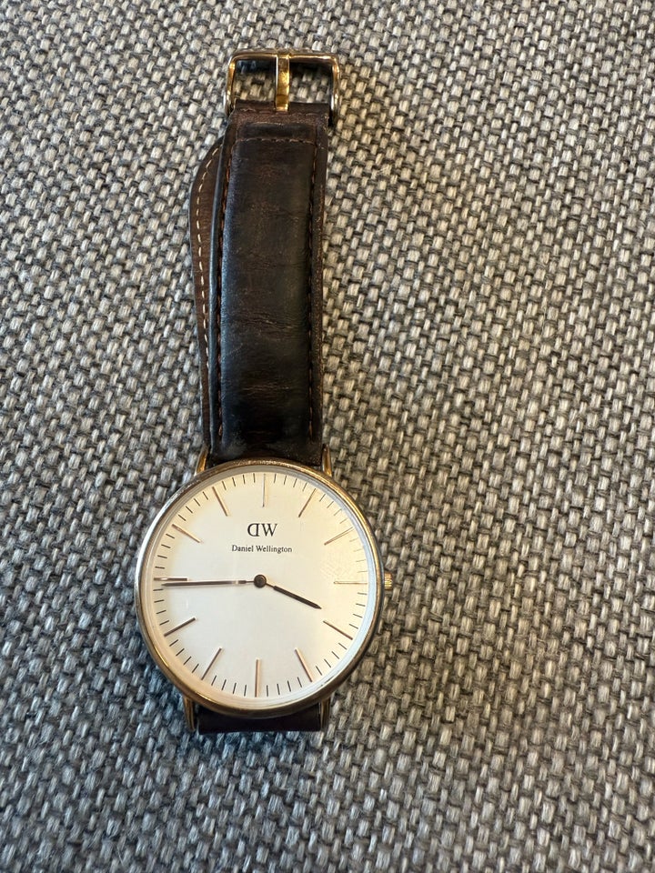 Herreur, Daniel Wellington